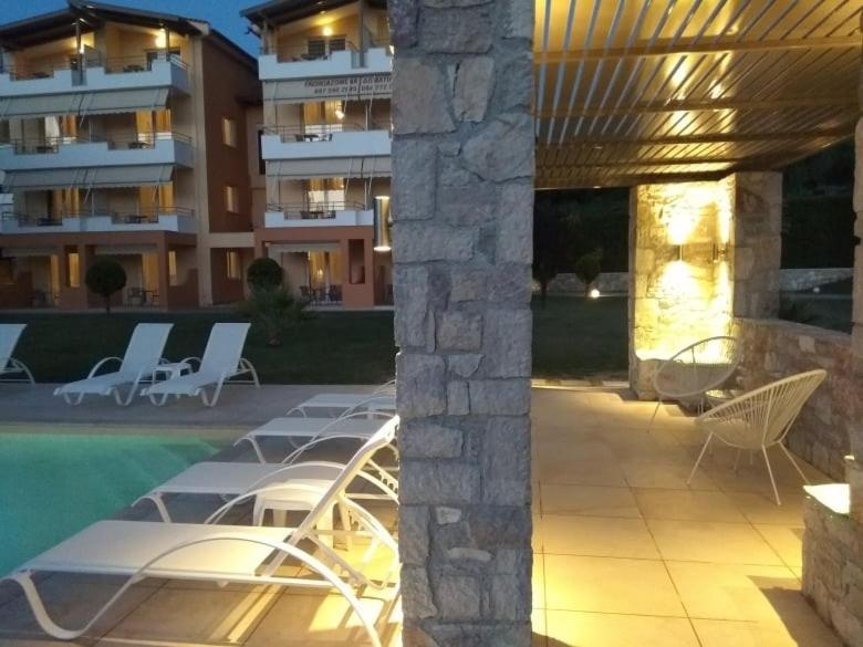 Alex House Zacharo Exterior foto